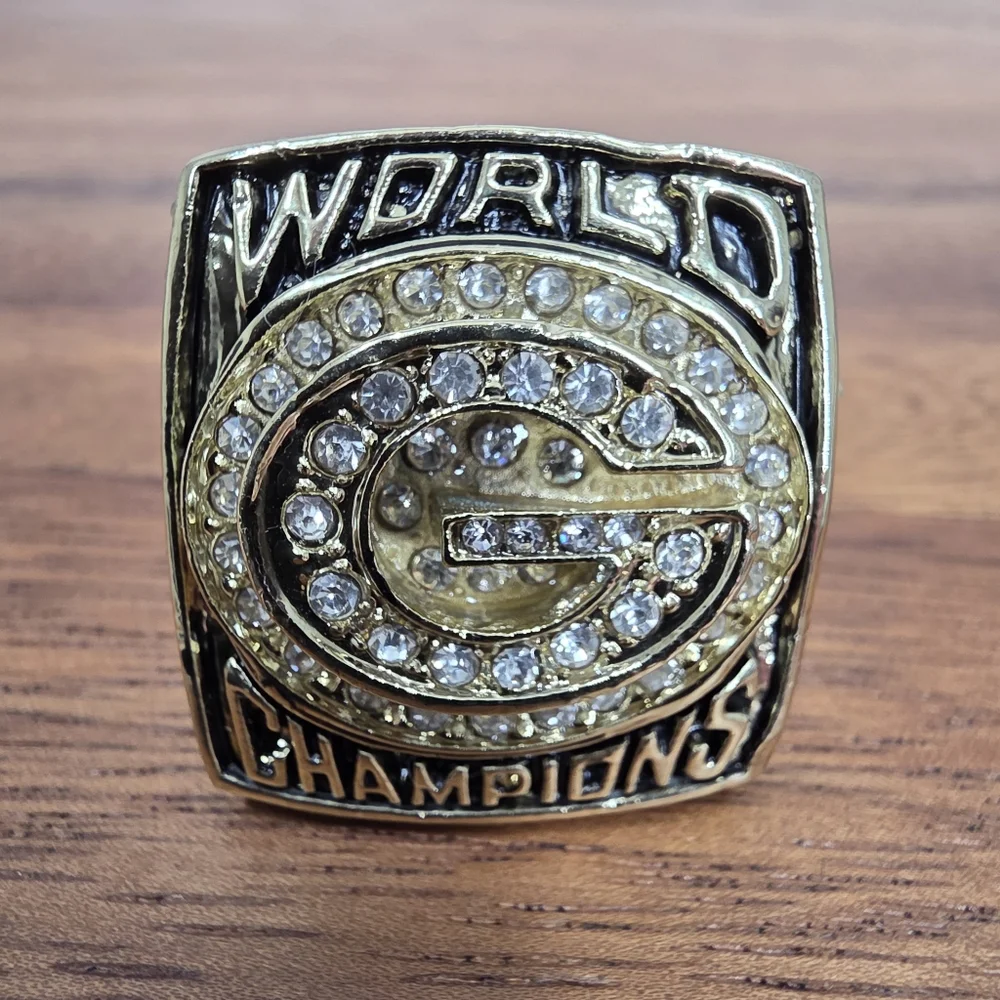 Green Bay Packers Championship Ring‎ Size 9 1996 Gold Favre Super Bowl Fan